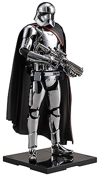 トイザらス限定 キャプテン ファズマ 12インチフィギュア スター・ウォーズ トイザらス限定 キャプテン ファズマ 12インチフィギュア スター